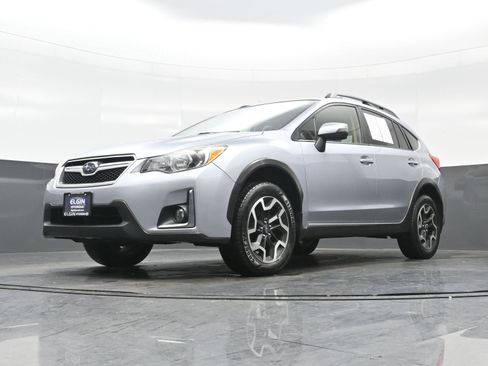 Used 2016 Subaru Crosstrek 2.0i Limited image 25