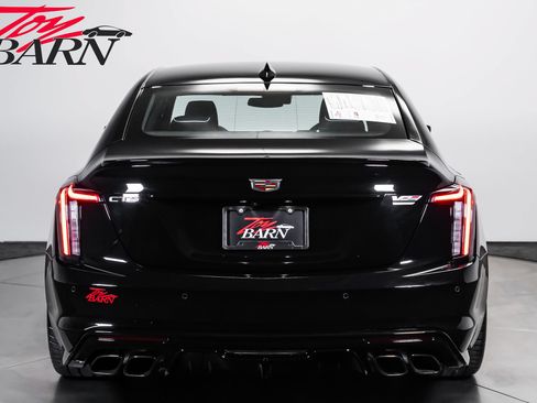Used 2024 Cadillac CT5 V Blackwing w/ Driver Assist Package RWD image 4