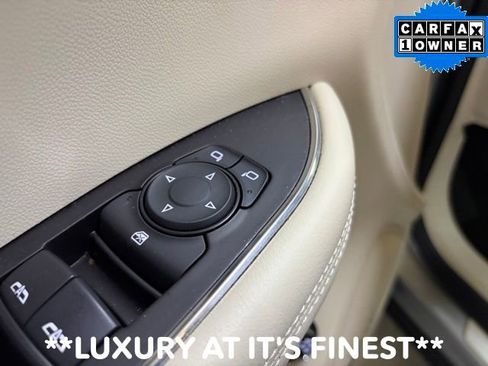 Used 2023 Buick Envision Avenir AWD/4WD image 45