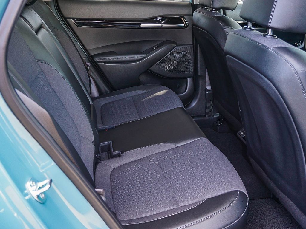 Certified 2024 Kia Seltos S FWD image 8