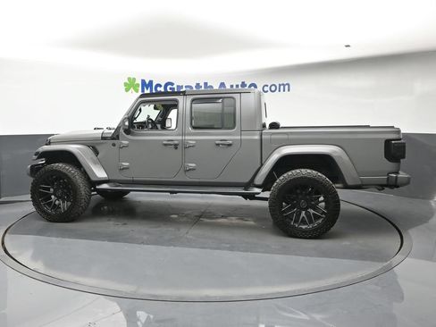 Used 2023 Jeep Gladiator Overland AWD/4WD image 23
