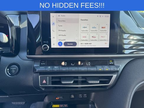 Used 2025 Toyota Camry LE FWD image 23