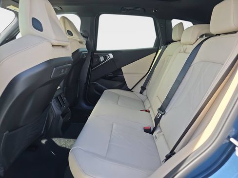 New 2026 BMW X3 xDrive30i w/ Premium Package AWD/4WD image 9