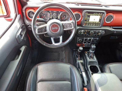 Used 2019 Jeep Wrangler Unlimited Rubicon w/ Dual Top Group image 22