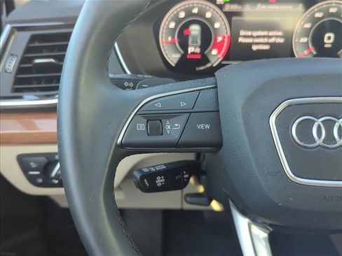 Used 2021 Audi Q5 Premium Plus image 13