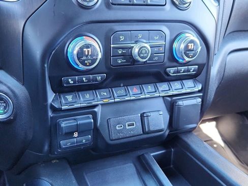 Used 2023 GMC Sierra 2500 AT4 w/ AT4 Preferred Package image 29