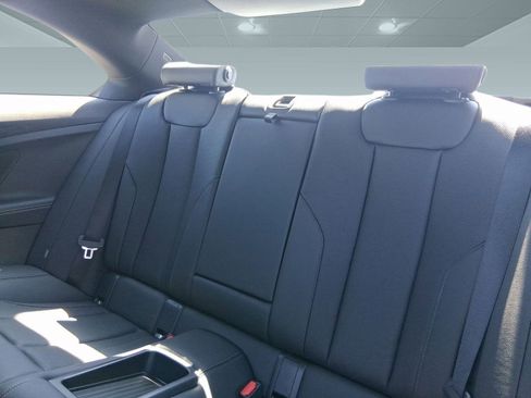 Used 2025 BMW 230i Coupe w/ Convenience Package image 27