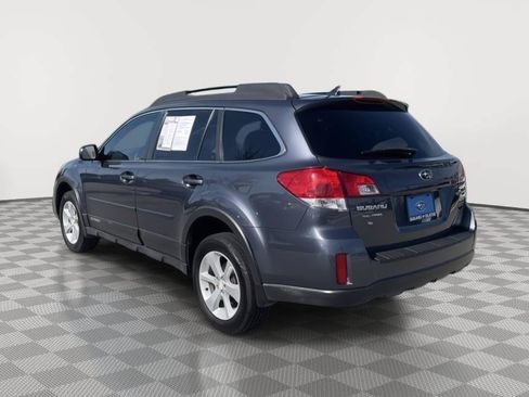 Used 2014 Subaru Outback 2.5i Premium AWD/4WD image 6