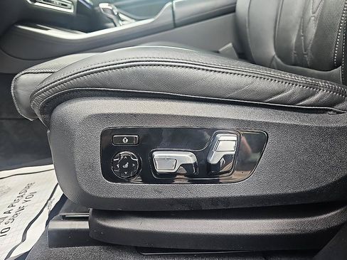 Used 2021 BMW X5 M50i w/ Executive Package AWD/4WD image 16