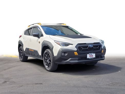 Certified 2024 Subaru Crosstrek 2.5i Wilderness w/ Crosstrek Mirror Package AWD/4WD image 1