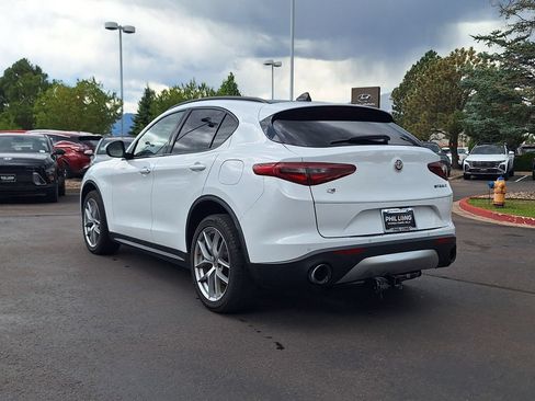 Used 2018 Alfa Romeo Stelvio Sport w/ Quick Order Package 22J Sport AWD/4WD image 5