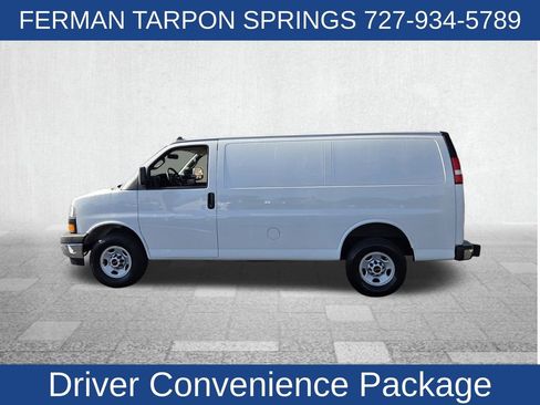 Used 2023 GMC Savana 2500 w/ Driver Convenience Package image 7