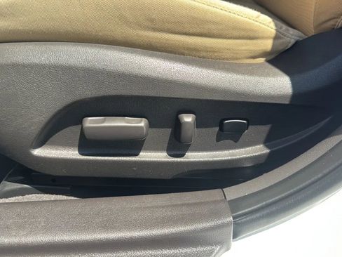 Used 2012 Hyundai Sonata Hybrid FWD image 17