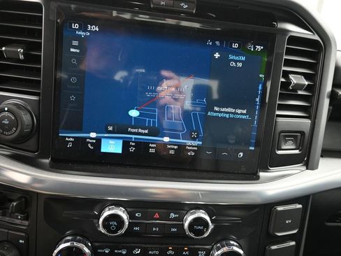 New 2025 Ford F150 Lariat w/ Equipment Group 502A High image 32