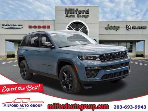 New 2026 Jeep Grand Cherokee Limited AWD/4WD image 1