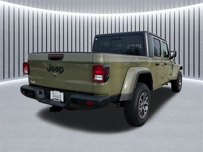 New 2026 Jeep Gladiator Sport