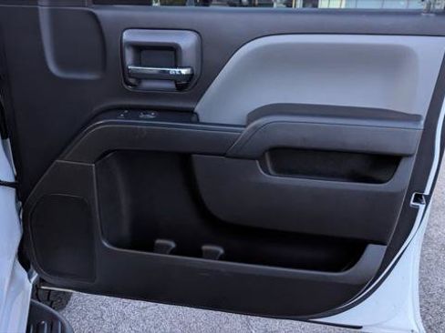 Used 2018 Chevrolet Silverado 2500 W/T w/ WT Convenience Package RWD image 22