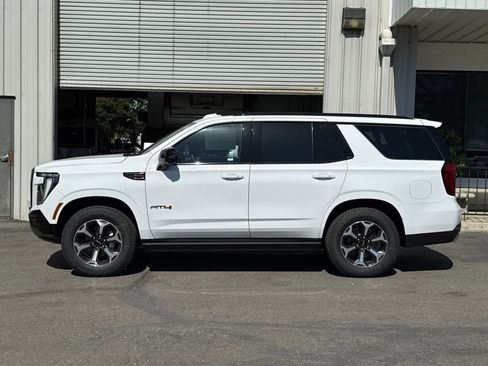 New 2026 GMC Yukon AT4 Ultimate AWD/4WD image 6
