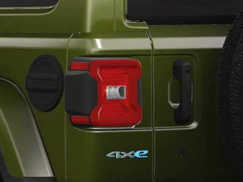 New 2024 Jeep Wrangler Unlimited Sahara image 27