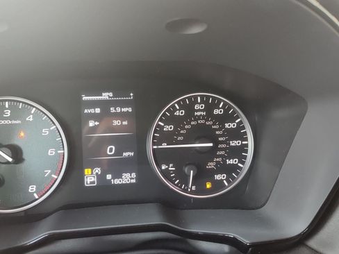 Used 2025 Subaru Outback Premium AWD/4WD image 12