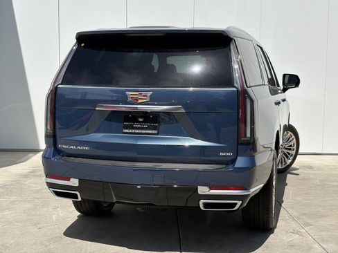 New 2026 Cadillac Escalade Luxury AWD/4WD image 6
