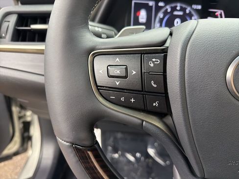 Used 2021 Lexus ES 350 Luxury w/ Accessory Package 2 image 14