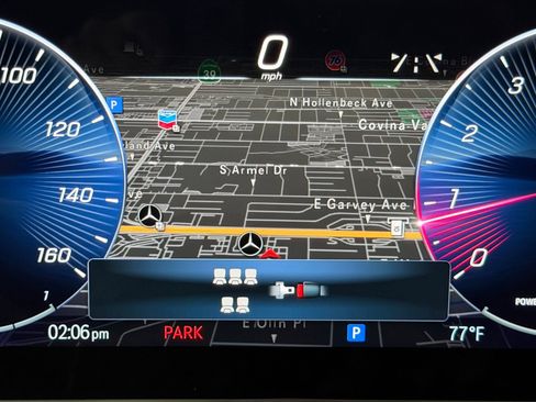 Certified 2025 Mercedes-Benz GLS 450 4MATIC image 27