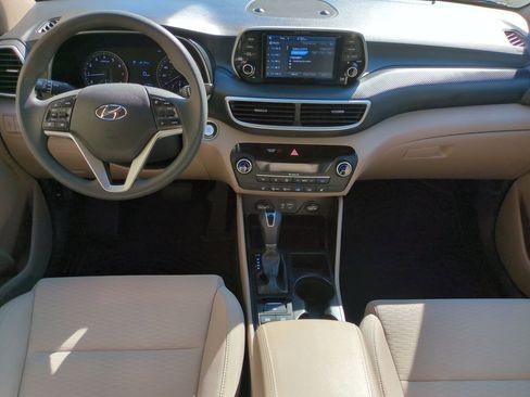 Used 2019 Hyundai Tucson SEL image 15