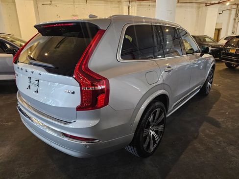 Certified 2023 Volvo XC90 B6 Ultimate w/ Protection Package Premier AWD/4WD image 4
