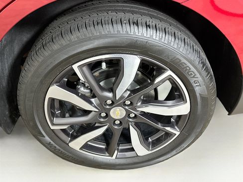 Used 2022 Chevrolet Equinox LT image 11