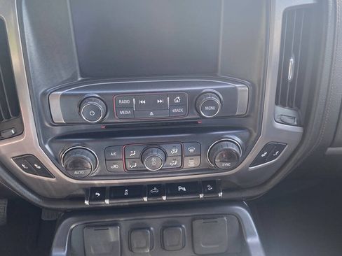 Used 2014 GMC Sierra 1500 SLT w/ All-Terrain Package AWD/4WD image 15