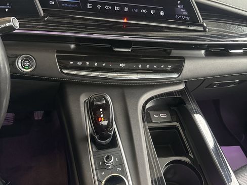 Used 2023 Cadillac Escalade Sport image 8