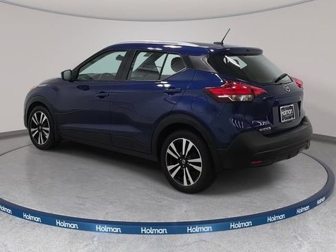 Used 2018 Nissan Kicks SV FWD image 8