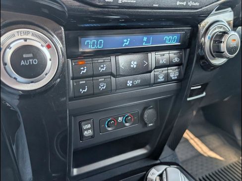 Used 2019 Toyota 4Runner Limited image 15