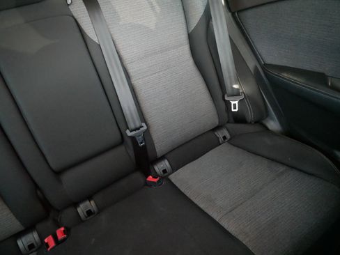 Used 2023 Nissan Rogue SV image 14