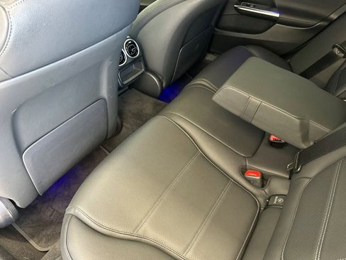 Used 2023 Mercedes-Benz C 300 C 300 image 12