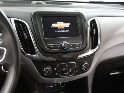 Certified 2024 Chevrolet Equinox LS w/ LS Convenience Package image 9