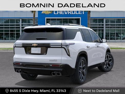 New 2026 Chevrolet Traverse High Country FWD image 5
