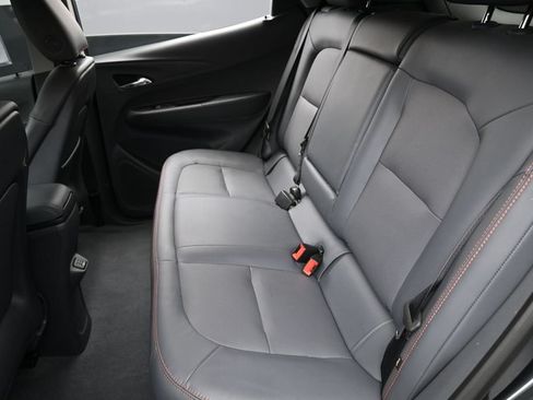 Used 2019 Chevrolet Bolt Premier w/ Infotainment Package FWD image 27