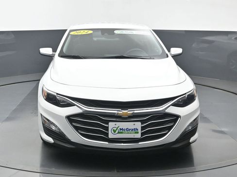 Used 2024 Chevrolet Malibu LT image 4