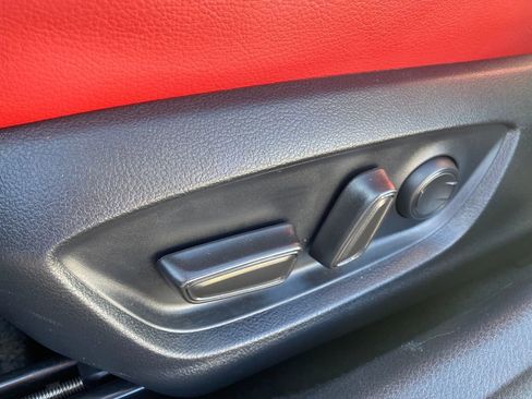 Used 2023 Toyota Camry XSE image 10