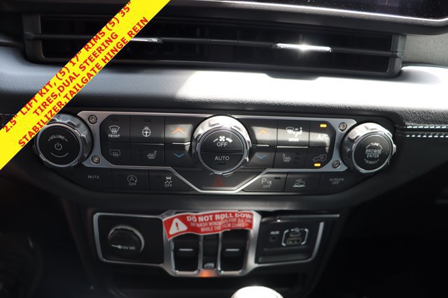 New 2026 Jeep Wrangler Unlimited Sahara w/ Safety Group AWD/4WD image 13