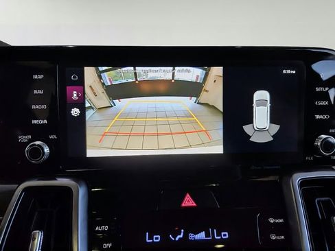 Certified 2023 Kia Sorento S w/ Panoramic Sunroof Package AWD/4WD image 17