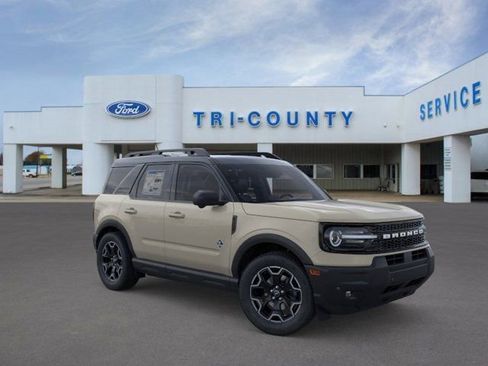 New 2025 Ford Bronco Sport Outer Banks w/ Outer Banks Tech Package+ AWD/4WD image 7