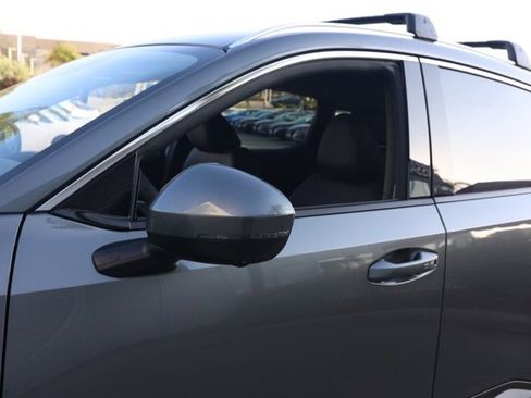 New 2025 Nissan Kicks SR image 12