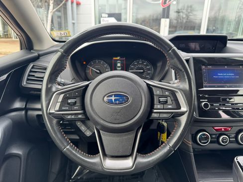 Used 2020 Subaru Crosstrek 2.0i Premium image 12