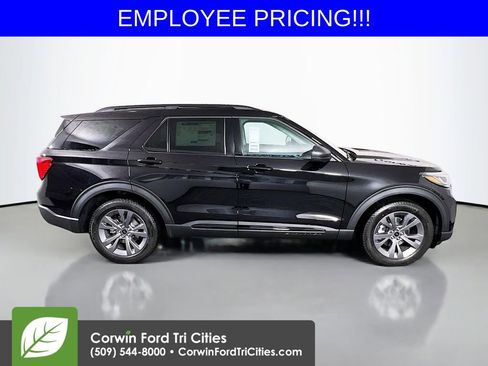 New 2026 Ford Explorer Active w/ Active Comfort Package AWD/4WD image 19