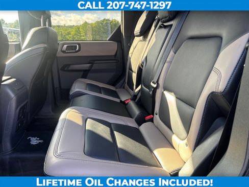 Used 2024 Ford Bronco Wildtrak AWD/4WD image 14