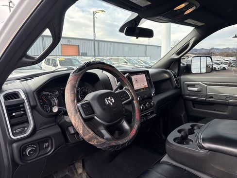 Used 2022 RAM 2500 Big Horn image 9