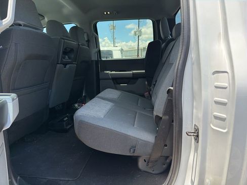 Used 2025 Ford F250 XLT AWD/4WD image 3